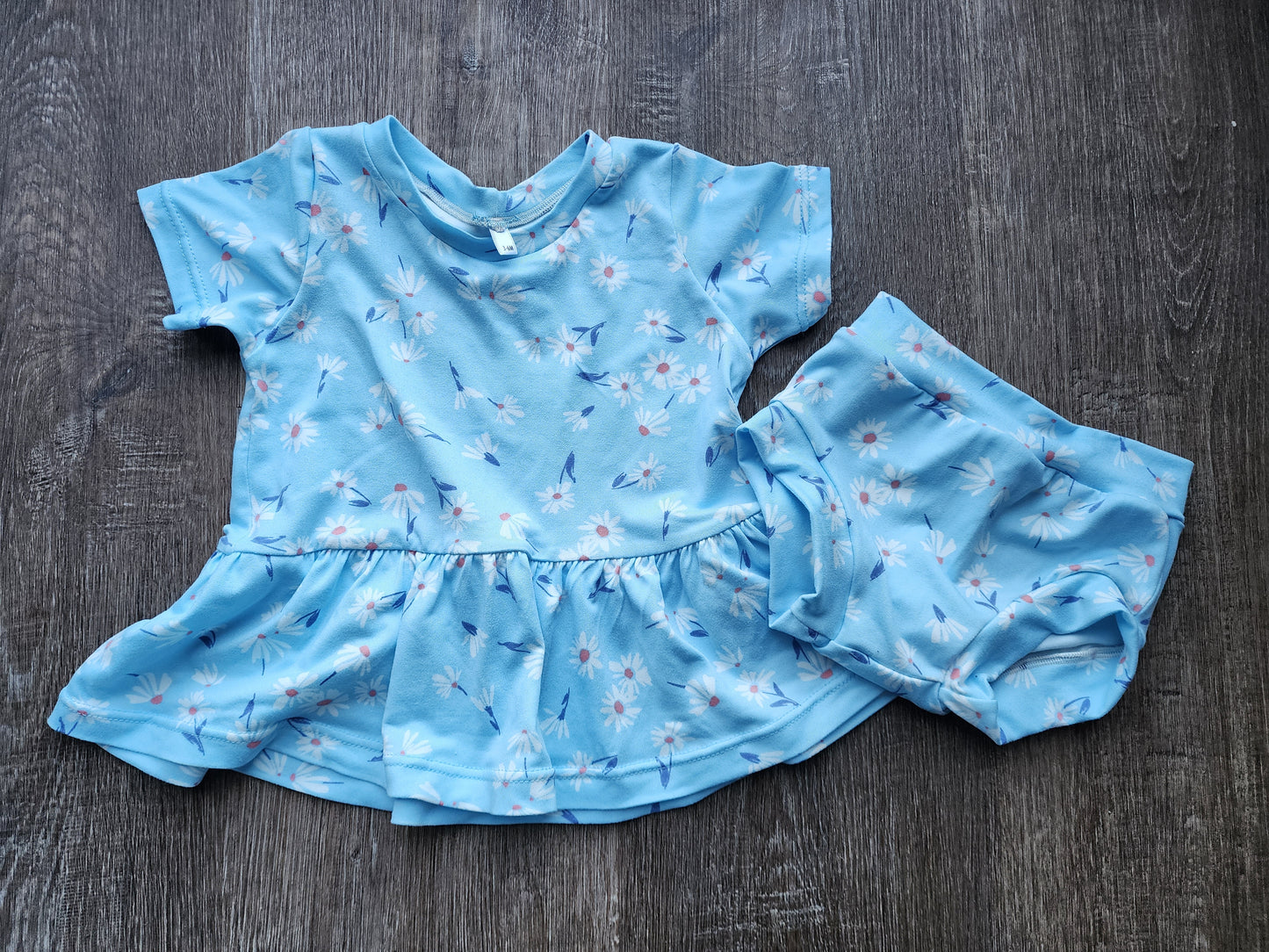 Daisy Peplum Top/Set