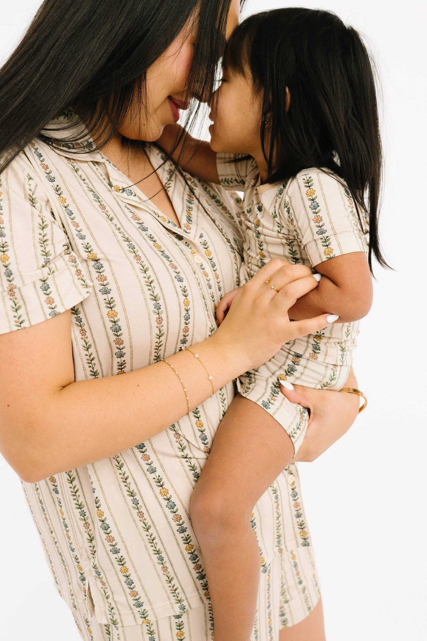 Dainty Daisy Bamboo Shorts Set
