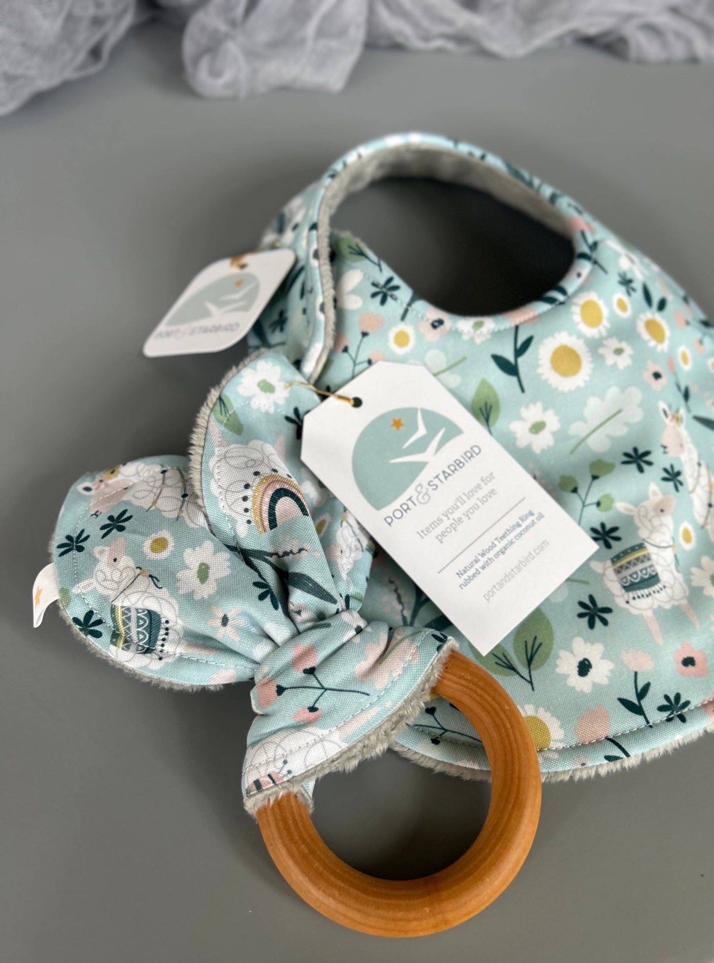 Llama Love Crinkle teether