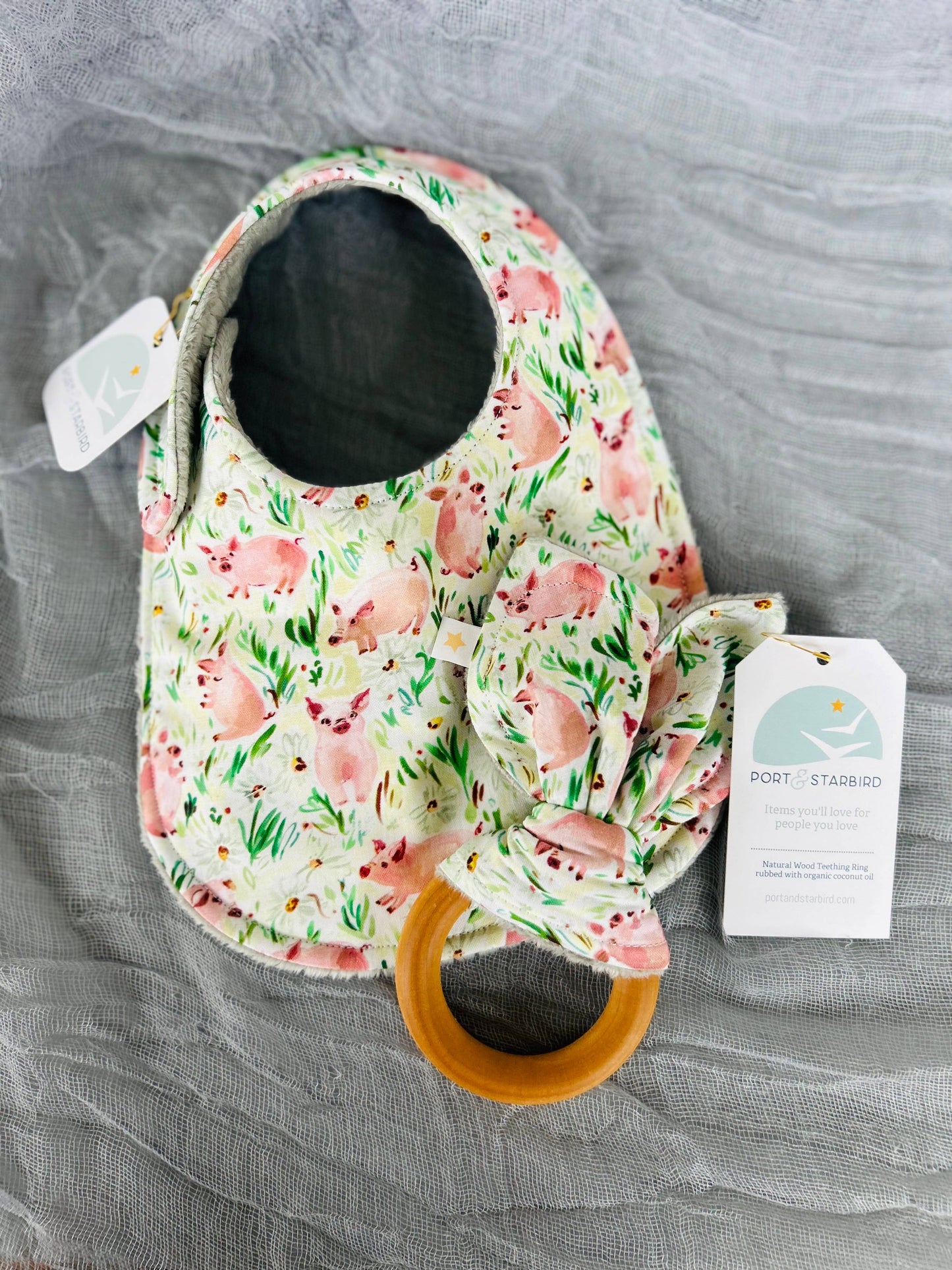 Pigs in the Field Crinkle teether