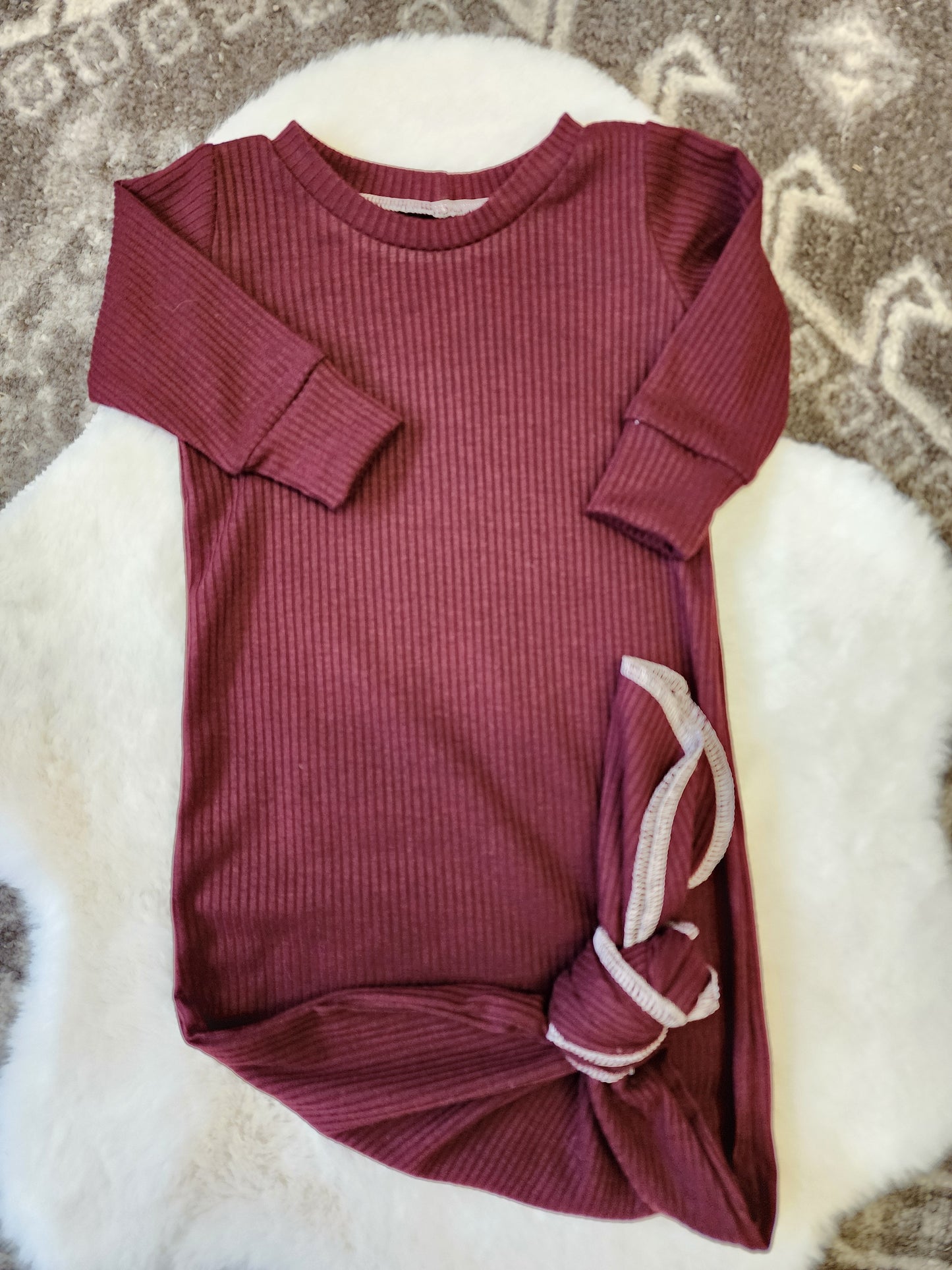 Maroon Ribbed Knit