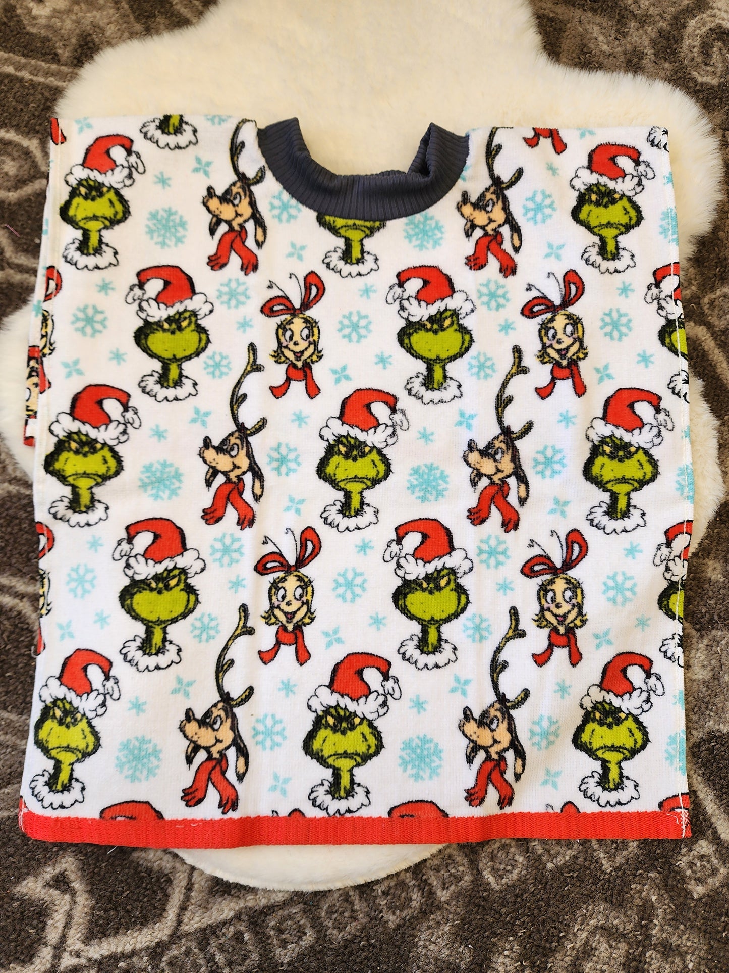 Grinch Towel Bib