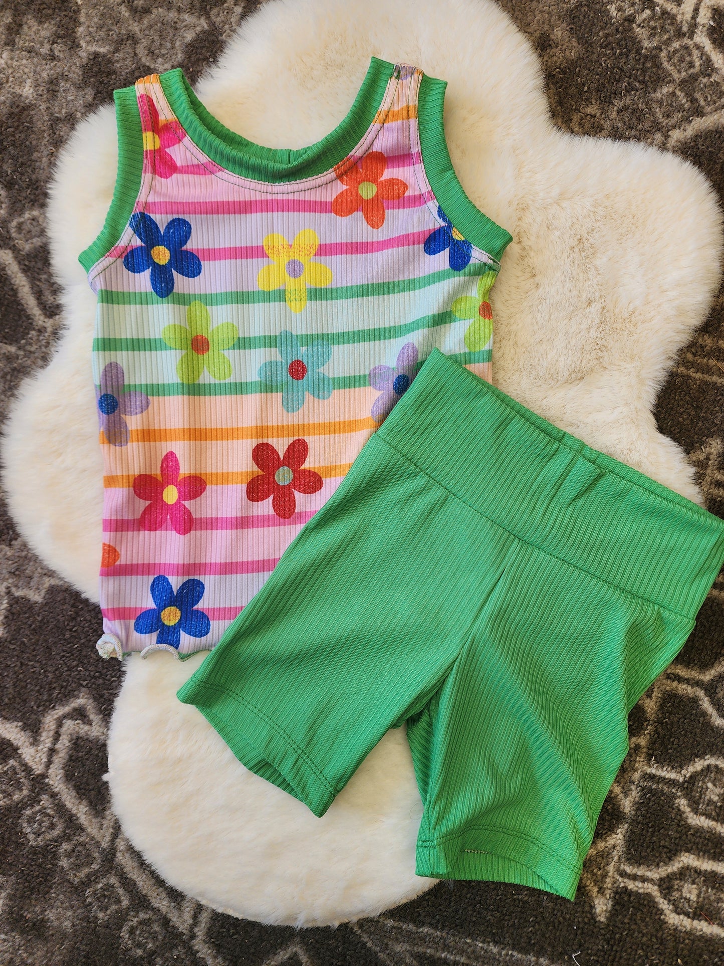Flower Power Tank Set