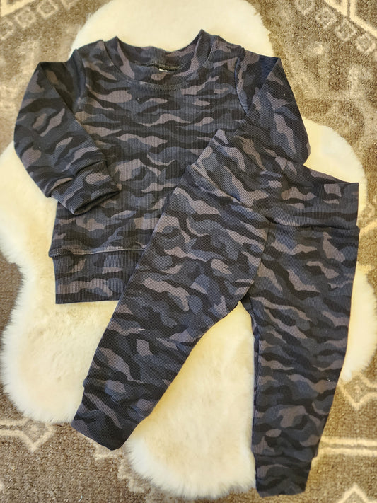 Thermal Camo Knit Set
