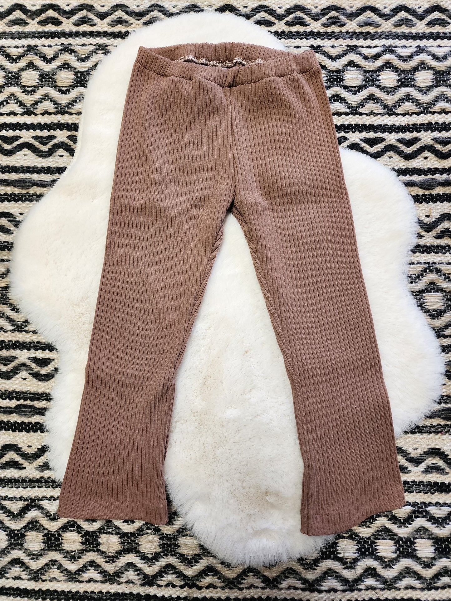 Mocha Ribbed Knit Legging