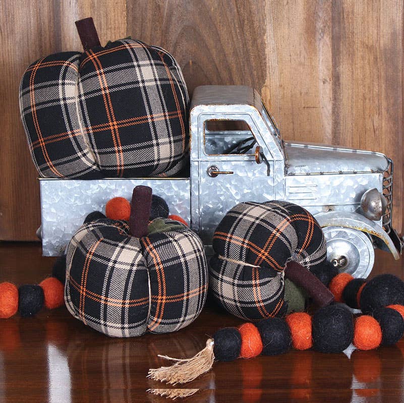 Primitive Fall Plaid Pumpkin Black Ornament 2