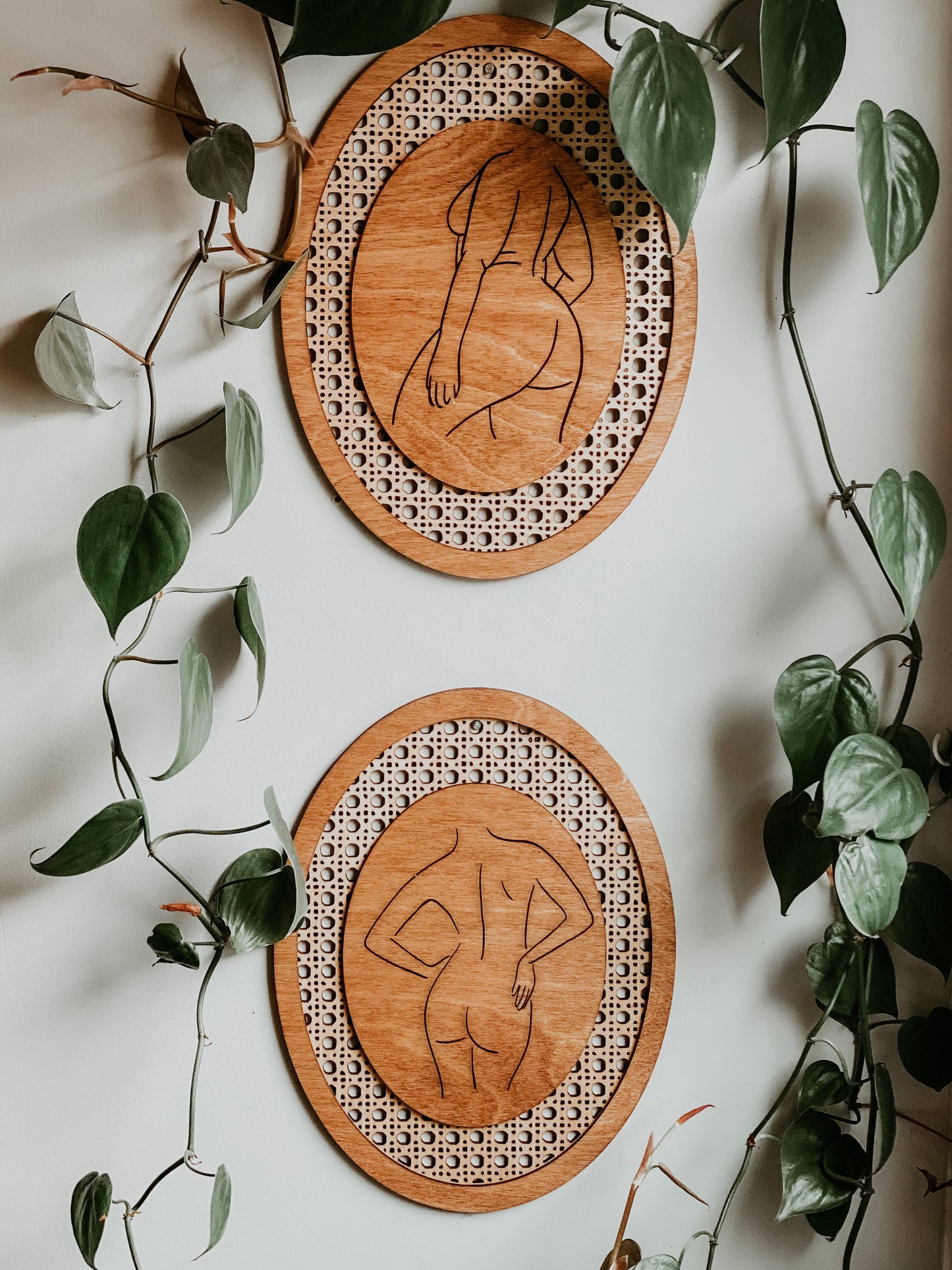 Feminine Beauty Wall Hanging-Slender