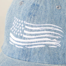 Load image into Gallery viewer, USA Flag Embroidered Denim Cotton Baseball Cap: ONE SIZE / LT BLUE
