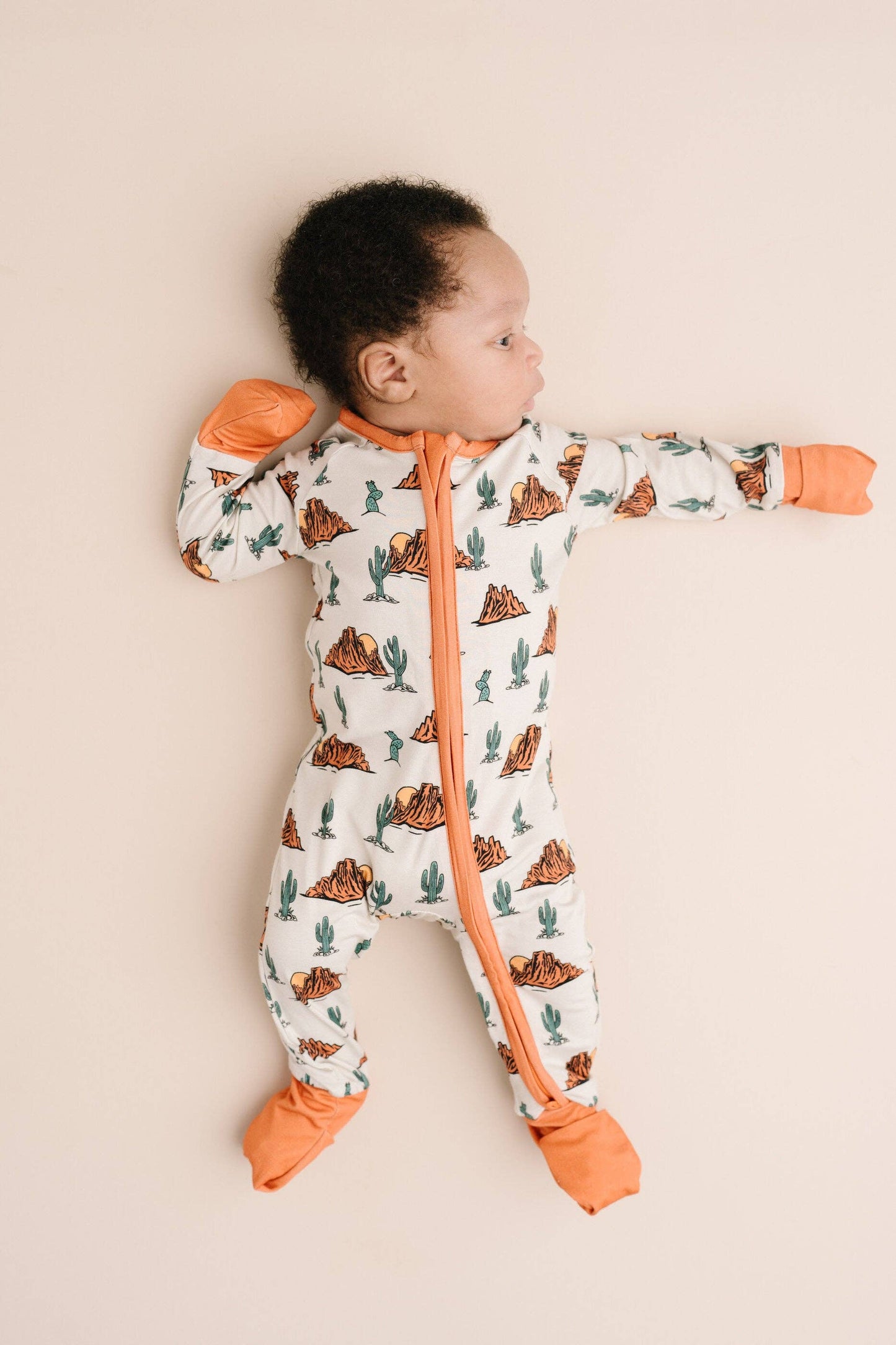 Rocky Desert Bamboo Sleeper: 6-12M