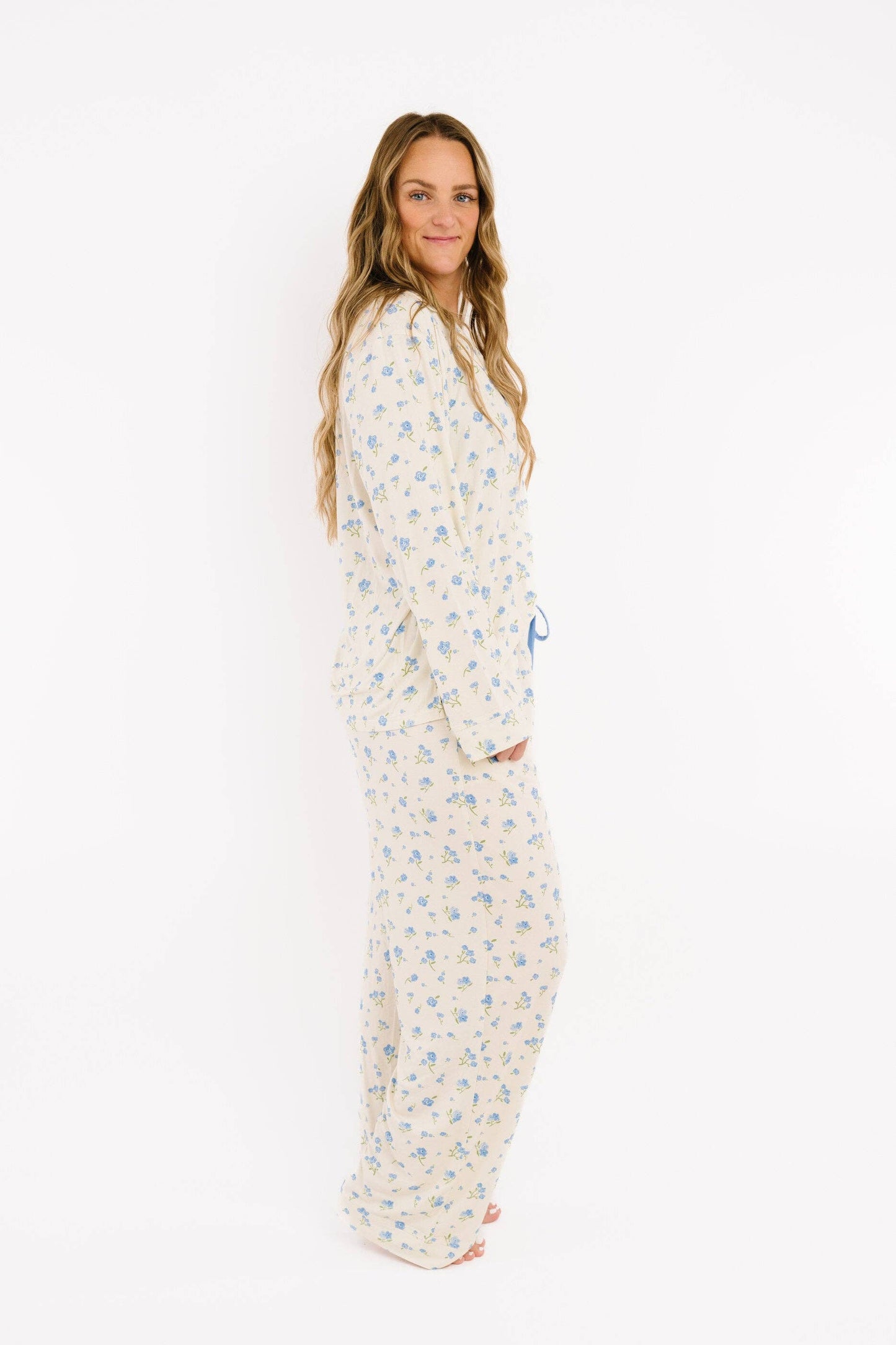 Blue Blooms Women's Bamboo Set