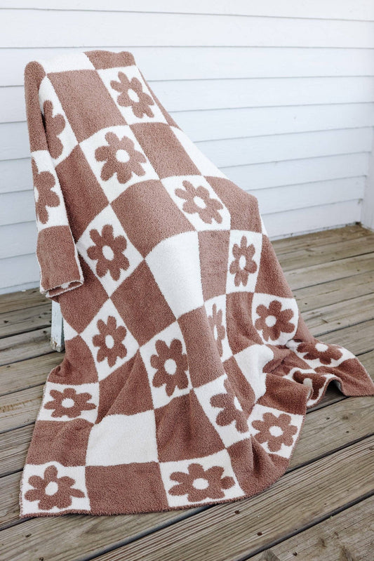 Emerlie Love Luxe Blankets - Checkered Flowers