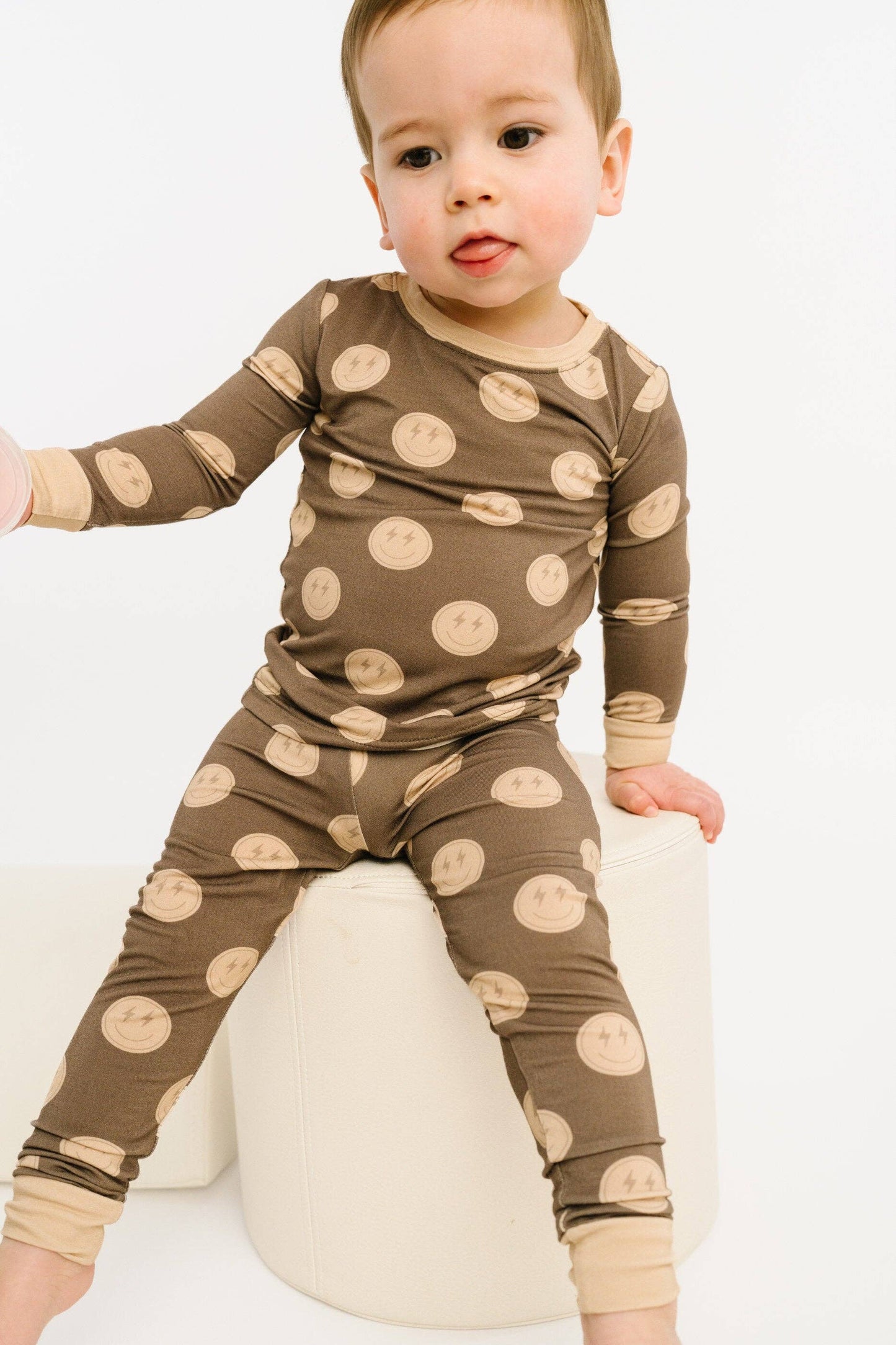 Neutral Smileys Bamboo Set