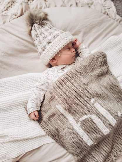 Pebble Brown Buffalo Check Pom Pom Beanie Hat Baby & Kids: L (2-6 years)