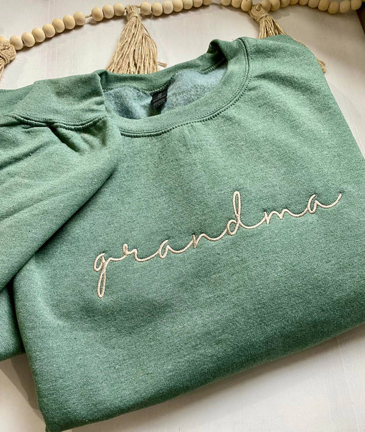 Embroidered Grandma Sweatshirt : Heather Green