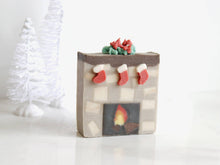 Load image into Gallery viewer, Christmas Morning Artisan Soap Christmas Soaploop
