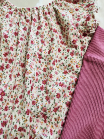Ribbed Floral Flutter Sleeve
