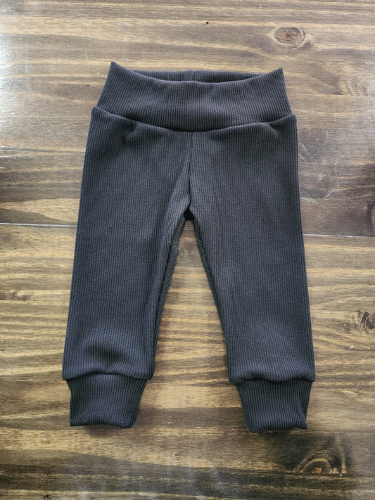 Black Ribbed Leggings