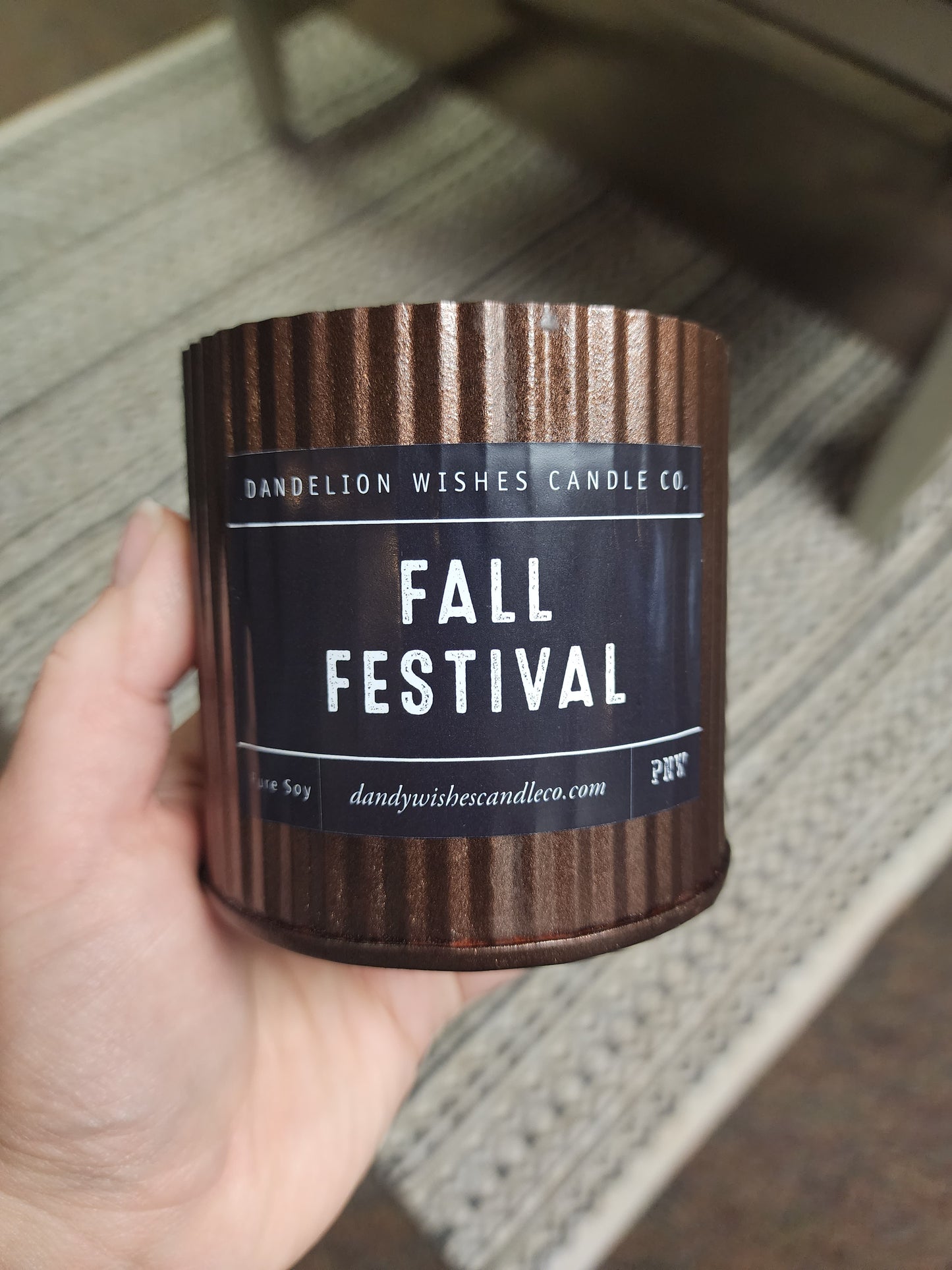 Fall Festival - Crisp green apple with butter and caramel with cream. AMAZING!