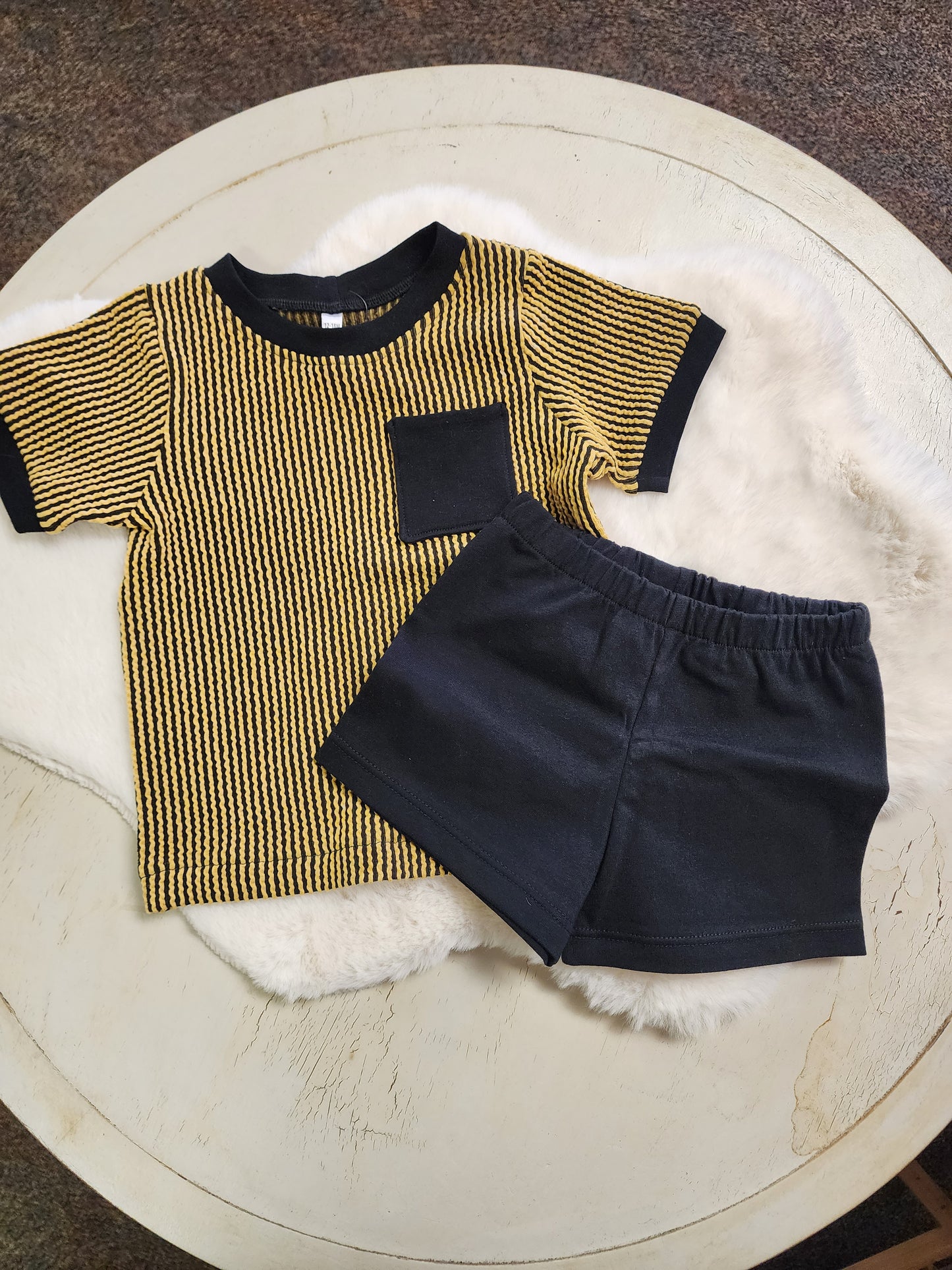 Black and Yellow Set